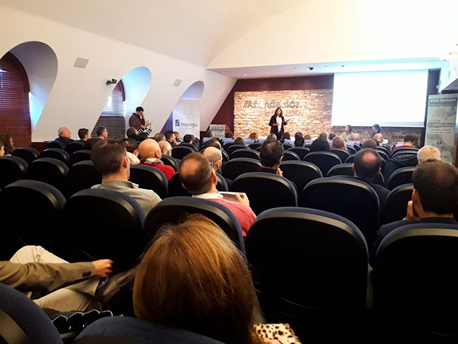 exito de la XVIII jornada sobre economia circualr en Vigo