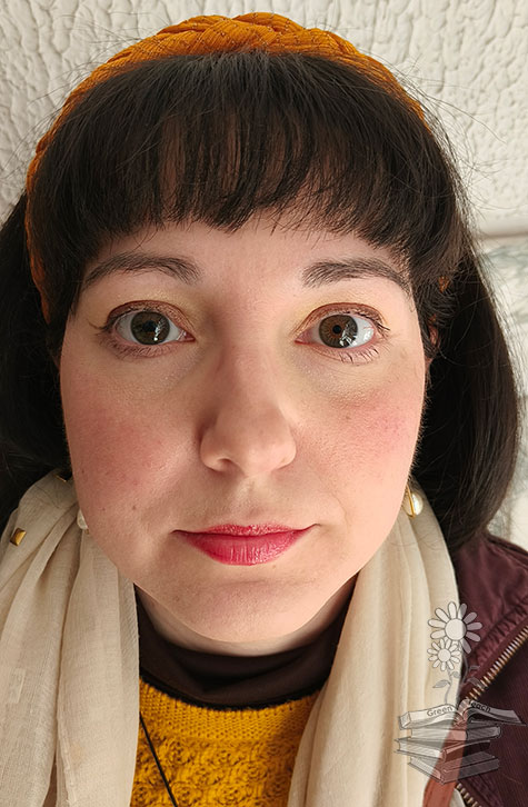 mi cara maquillada con el stick CC GO de Madara y mas